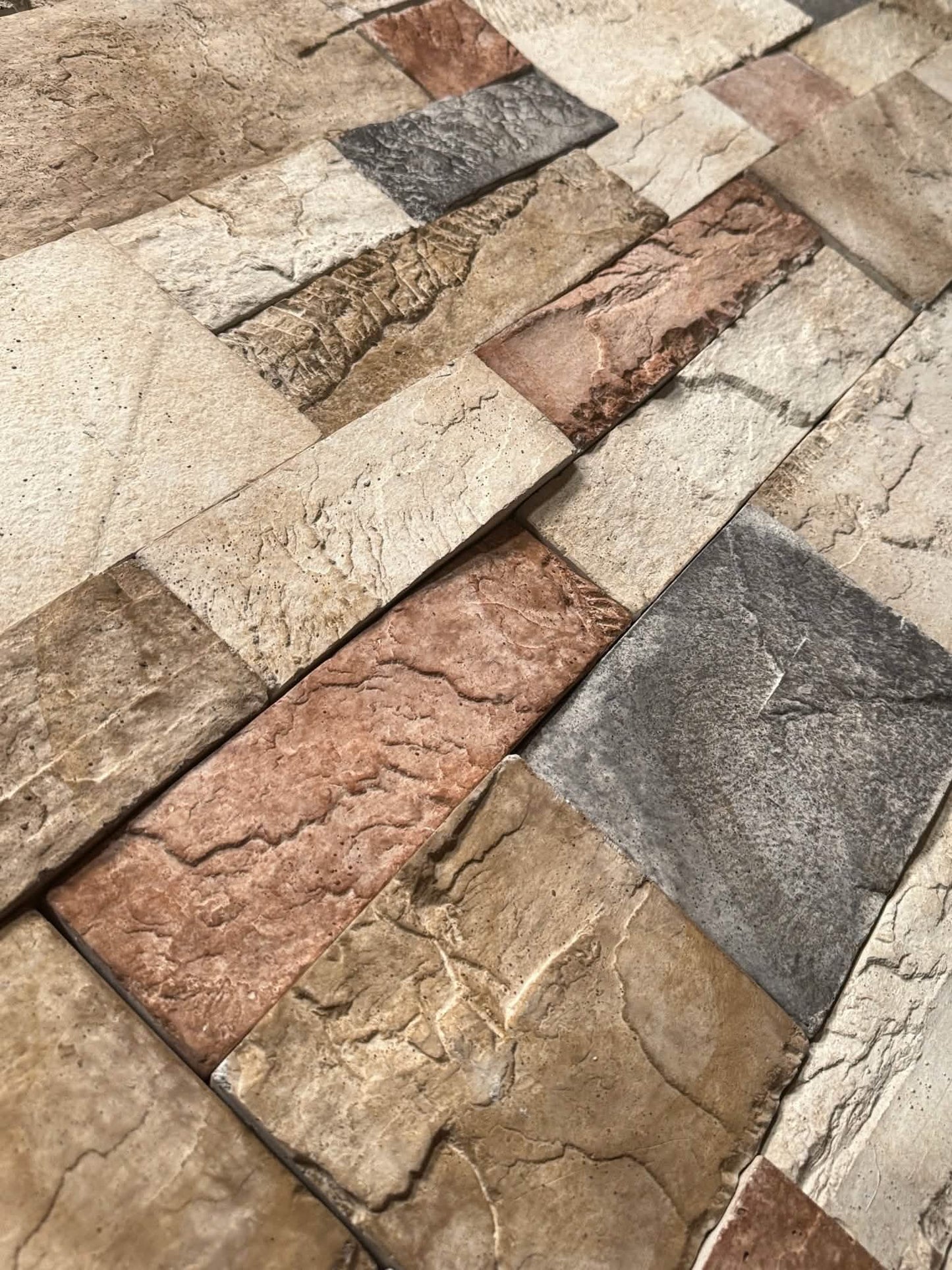 CR: Moab Flats - RockSolid Veneers