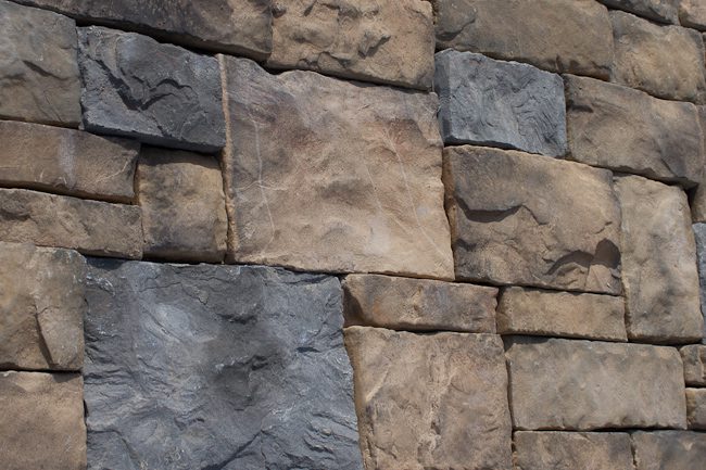 Sample - HK:RSV1b - Maplewood + Black - RockSolid Veneers