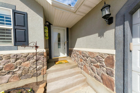 4 Common Misconceptions About Stone Veneer - RockSolid Veneers