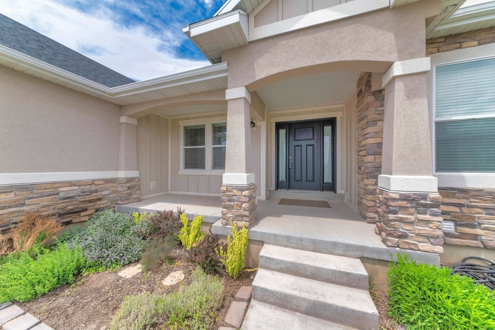 4 Common Mistakes To Avoid When Installing Stone Veneer - RockSolid Veneers