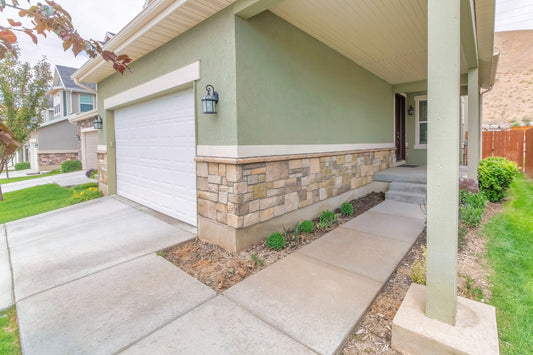 Debunking 5 Myths About Cultured Stone Veneers - RockSolid Veneers
