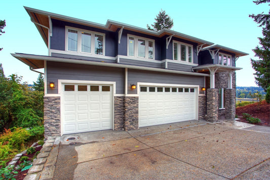 The Effects of Winter Weather on Faux Stone Veneer - RockSolid Veneers