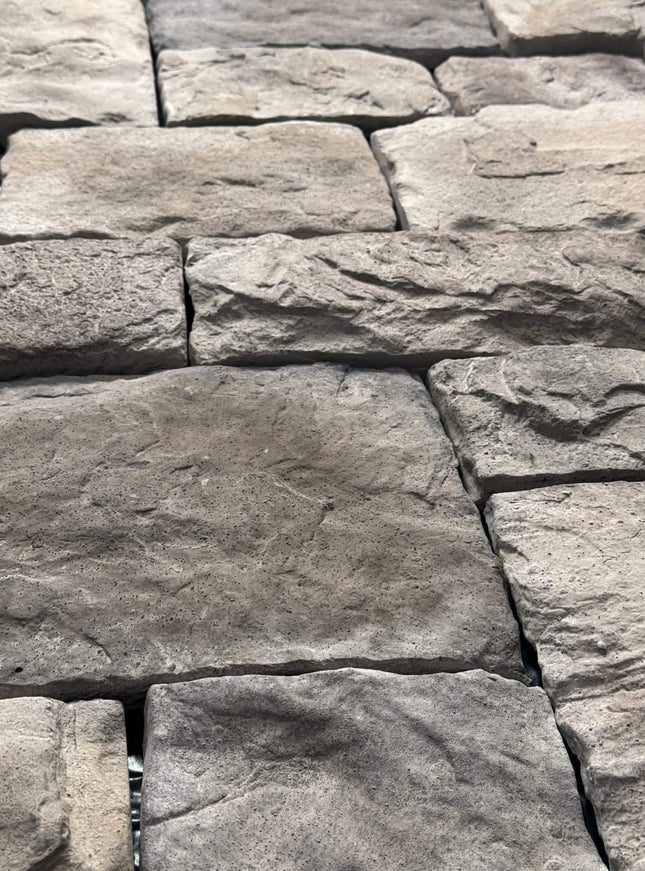 (CORNERS) HK: Grayson Peak