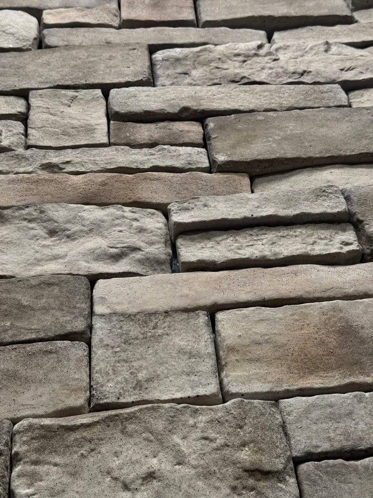 Sample - SS: Grayson Peak - RockSolid Veneers